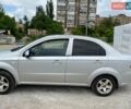 Серый Шевроле Авео, объемом двигателя 1.5 л и пробегом 216 тыс. км за 4500 $, фото 3 на Automoto.ua