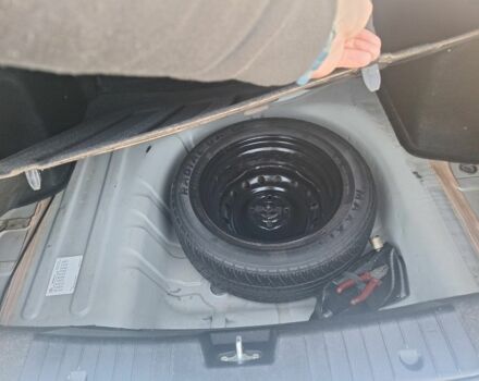 Серый Шевроле Авео, объемом двигателя 1.6 л и пробегом 77 тыс. км за 5300 $, фото 6 на Automoto.ua