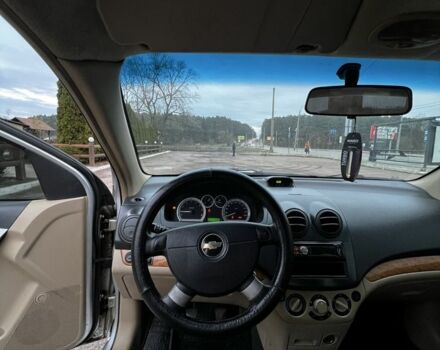 Серый Шевроле Авео, объемом двигателя 1.6 л и пробегом 213 тыс. км за 3700 $, фото 6 на Automoto.ua