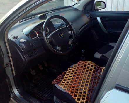 Серый Шевроле Авео, объемом двигателя 1.5 л и пробегом 124 тыс. км за 4800 $, фото 3 на Automoto.ua