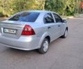 Серый Шевроле Авео, объемом двигателя 1.5 л и пробегом 312 тыс. км за 2500 $, фото 4 на Automoto.ua