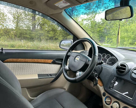 Серый Шевроле Авео, объемом двигателя 1.6 л и пробегом 179 тыс. км за 4200 $, фото 8 на Automoto.ua