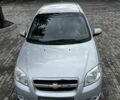 Серый Шевроле Авео, объемом двигателя 1.5 л и пробегом 248 тыс. км за 3900 $, фото 1 на Automoto.ua