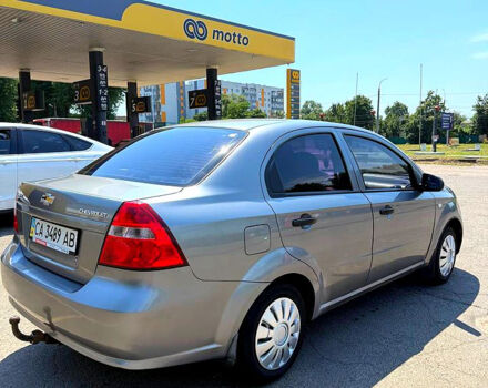 Серый Шевроле Авео, объемом двигателя 1.5 л и пробегом 330 тыс. км за 3000 $, фото 2 на Automoto.ua