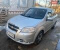 Серый Шевроле Авео, объемом двигателя 1.5 л и пробегом 145 тыс. км за 3200 $, фото 1 на Automoto.ua