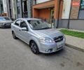 Серый Шевроле Авео, объемом двигателя 1.5 л и пробегом 300 тыс. км за 3800 $, фото 1 на Automoto.ua