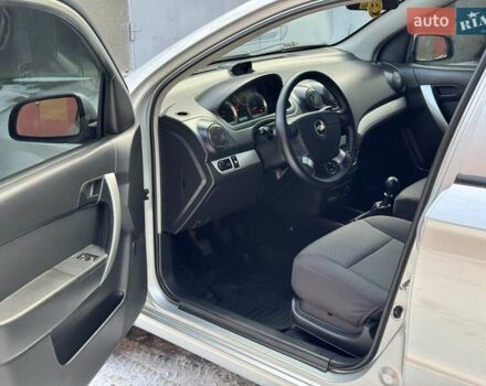 Серый Шевроле Авео, объемом двигателя 1.5 л и пробегом 98 тыс. км за 5550 $, фото 11 на Automoto.ua