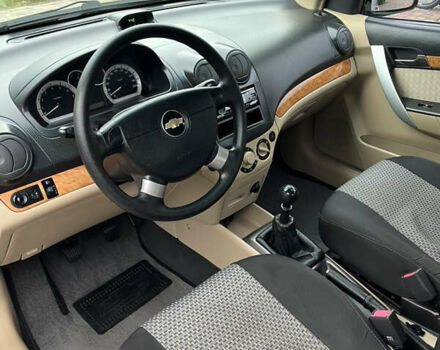 Шевроле Авео 2008 у Хороле на Automoto.ua Сірий Шевроле Авео, об'ємом двигуна 1.6 л та пробігом 163 тис. км за 5550 $, фото 25 на Automoto.ua