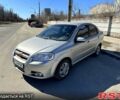 Серый Шевроле Авео, объемом двигателя 1.6 л и пробегом 262 тыс. км за 3500 $, фото 1 на Automoto.ua