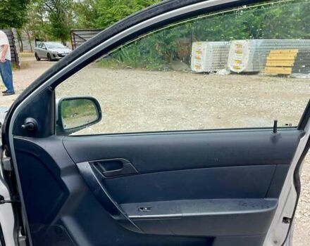 Серый Шевроле Авео, объемом двигателя 1.5 л и пробегом 216 тыс. км за 4500 $, фото 11 на Automoto.ua