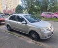 Серый Шевроле Авео, объемом двигателя 1.6 л и пробегом 291 тыс. км за 2900 $, фото 1 на Automoto.ua
