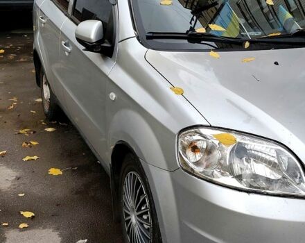 Серый Шевроле Авео, объемом двигателя 1.6 л и пробегом 390 тыс. км за 2599 $, фото 1 на Automoto.ua