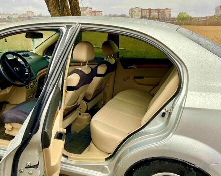 Сірий Шевроле Авео, об'ємом двигуна 16 л та пробігом 172 тис. км за 4099 $, фото 8 на Automoto.ua