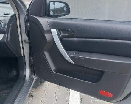 Серый Шевроле Авео, объемом двигателя 1.5 л и пробегом 244 тыс. км за 4600 $, фото 17 на Automoto.ua