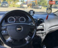 Серый Шевроле Авео, объемом двигателя 1.5 л и пробегом 153 тыс. км за 3900 $, фото 6 на Automoto.ua