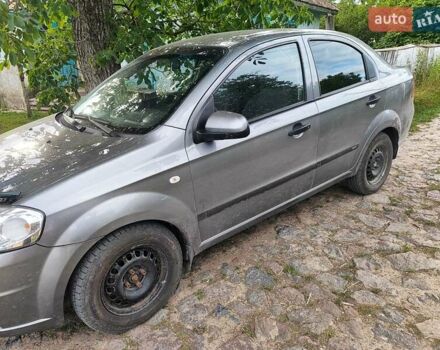 Серый Шевроле Авео, объемом двигателя 1.5 л и пробегом 192 тыс. км за 3700 $, фото 2 на Automoto.ua