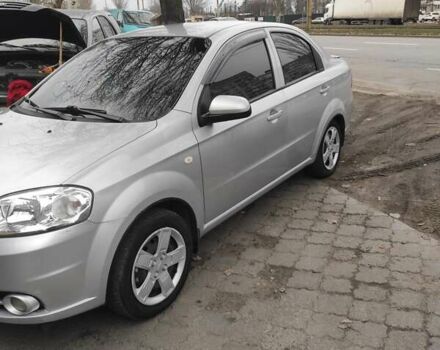 Серый Шевроле Авео, объемом двигателя 1.5 л и пробегом 390 тыс. км за 4100 $, фото 1 на Automoto.ua