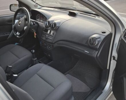 Серый Шевроле Авео, объемом двигателя 1.2 л и пробегом 200 тыс. км за 3500 $, фото 3 на Automoto.ua