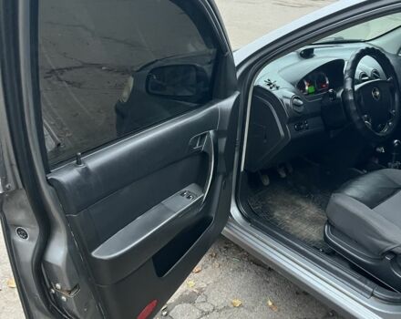 Серый Шевроле Авео, объемом двигателя 1.5 л и пробегом 195 тыс. км за 3500 $, фото 18 на Automoto.ua