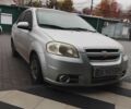 Сірий Шевроле Авео, об'ємом двигуна 1.6 л та пробігом 499 тис. км за 2800 $, фото 1 на Automoto.ua