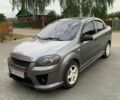 Серый Шевроле Авео, объемом двигателя 1.5 л и пробегом 250 тыс. км за 3000 $, фото 1 на Automoto.ua