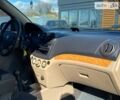 Серый Шевроле Авео, объемом двигателя 1.6 л и пробегом 220 тыс. км за 4500 $, фото 9 на Automoto.ua