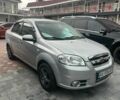 Серый Шевроле Авео, объемом двигателя 1.6 л и пробегом 276 тыс. км за 2700 $, фото 1 на Automoto.ua