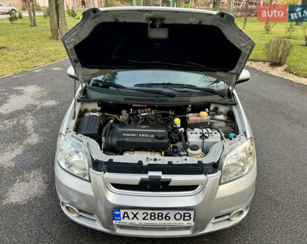 Серый Шевроле Авео, объемом двигателя 1.6 л и пробегом 220 тыс. км за 3300 $, фото 19 на Automoto.ua