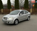 Серый Шевроле Авео, объемом двигателя 1.6 л и пробегом 240 тыс. км за 3200 $, фото 1 на Automoto.ua