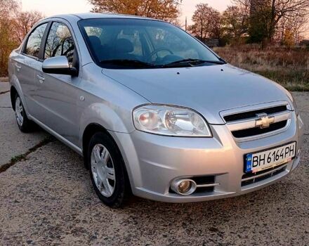 Серый Шевроле Авео, объемом двигателя 1.6 л и пробегом 143 тыс. км за 3750 $, фото 5 на Automoto.ua