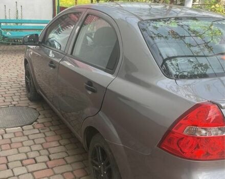 Серый Шевроле Авео, объемом двигателя 1.2 л и пробегом 180 тыс. км за 3700 $, фото 3 на Automoto.ua