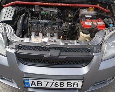 Сірий Шевроле Авео, об'ємом двигуна 1.5 л та пробігом 210 тис. км за 4000 $, фото 7 на Automoto.ua