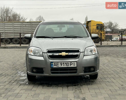 Серый Шевроле Авео, объемом двигателя 1.5 л и пробегом 415 тыс. км за 2799 $, фото 1 на Automoto.ua