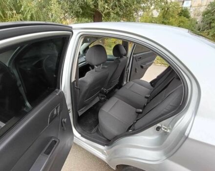 Шевроле Авео 2009 в Кривом Роге на Automoto.ua Серый Шевроле Авео, объемом двигателя 1.2 л и пробегом 133 тыс. км за 4300 $, фото 8 на Automoto.ua