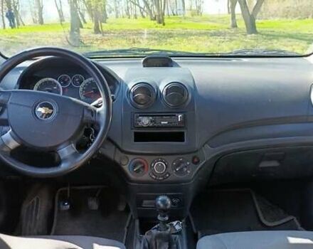 Сірий Шевроле Авео, об'ємом двигуна 1.5 л та пробігом 150 тис. км за 3800 $, фото 3 на Automoto.ua