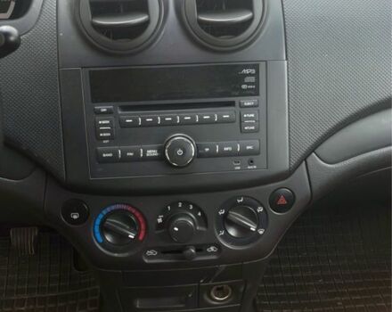 Серый Шевроле Авео, объемом двигателя 1.2 л и пробегом 180 тыс. км за 3700 $, фото 4 на Automoto.ua