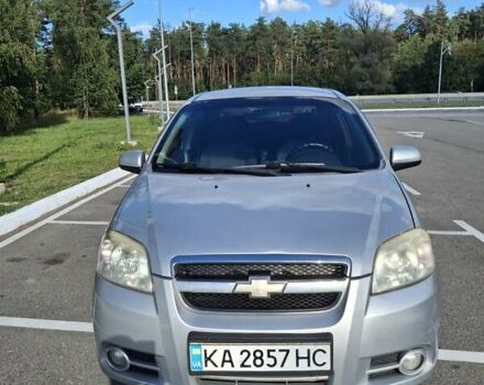Серый Шевроле Авео, объемом двигателя 1.5 л и пробегом 180 тыс. км за 5000 $, фото 2 на Automoto.ua