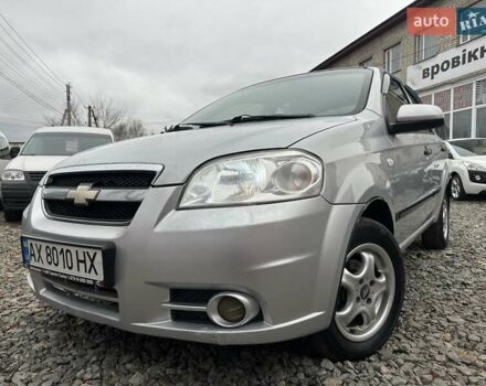 Серый Шевроле Авео, объемом двигателя 1.5 л и пробегом 160 тыс. км за 3700 $, фото 1 на Automoto.ua