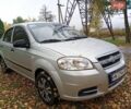 Серый Шевроле Авео, объемом двигателя 1.5 л и пробегом 225 тыс. км за 3499 $, фото 1 на Automoto.ua