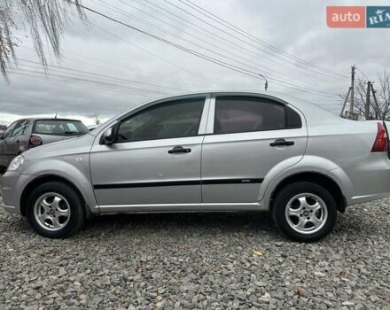 Серый Шевроле Авео, объемом двигателя 1.5 л и пробегом 160 тыс. км за 3700 $, фото 12 на Automoto.ua