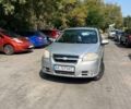 Серый Шевроле Авео, объемом двигателя 1.5 л и пробегом 230 тыс. км за 4100 $, фото 1 на Automoto.ua