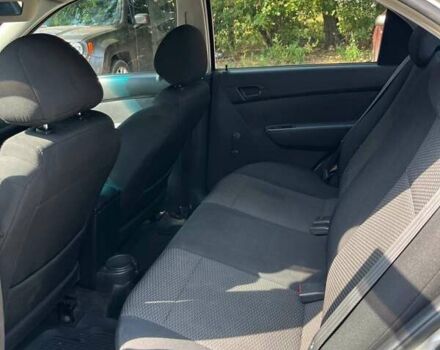 Серый Шевроле Авео, объемом двигателя 1.5 л и пробегом 230 тыс. км за 4100 $, фото 6 на Automoto.ua