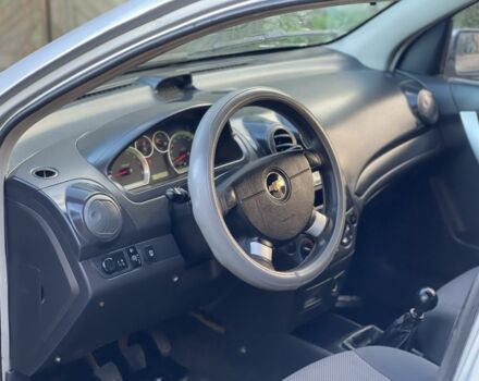 Шевроле Авео 2010 в Немирове на Automoto.ua Серый Шевроле Авео, объемом двигателя 1.5 л и пробегом 250 тыс. км за 2650 $, фото 16 на Automoto.ua