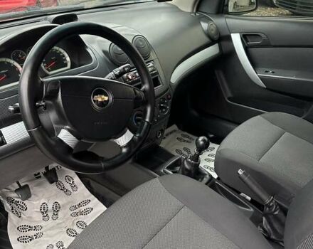 Серый Шевроле Авео, объемом двигателя 1.5 л и пробегом 160 тыс. км за 3700 $, фото 7 на Automoto.ua