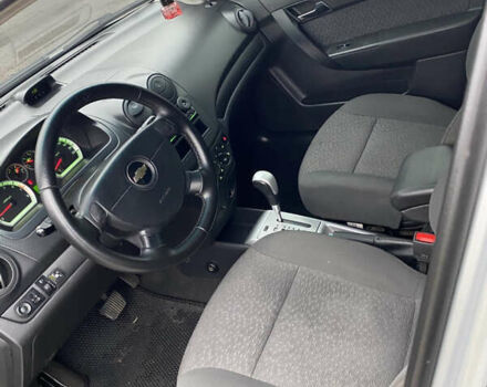 Сірий Шевроле Авео, об'ємом двигуна 1.5 л та пробігом 175 тис. км за 4950 $, фото 7 на Automoto.ua