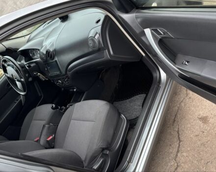 Серый Шевроле Авео, объемом двигателя 1.5 л и пробегом 167 тыс. км за 4500 $, фото 11 на Automoto.ua