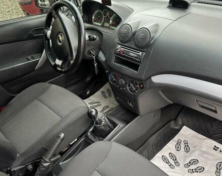 Серый Шевроле Авео, объемом двигателя 1.5 л и пробегом 160 тыс. км за 3700 $, фото 10 на Automoto.ua