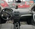 Серый Шевроле Авео, объемом двигателя 1.5 л и пробегом 160 тыс. км за 3700 $, фото 13 на Automoto.ua
