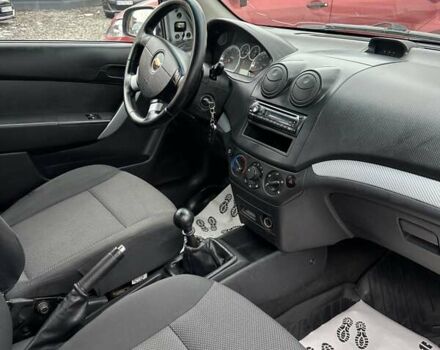 Серый Шевроле Авео, объемом двигателя 1.5 л и пробегом 166 тыс. км за 3900 $, фото 7 на Automoto.ua