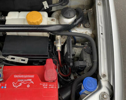 Сірий Шевроле Авео, об'ємом двигуна 1.5 л та пробігом 175 тис. км за 4950 $, фото 14 на Automoto.ua